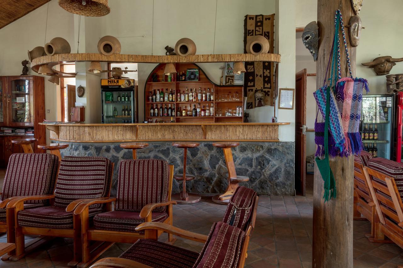 Travellers Rest Hotel Kisoro Exteriör bild