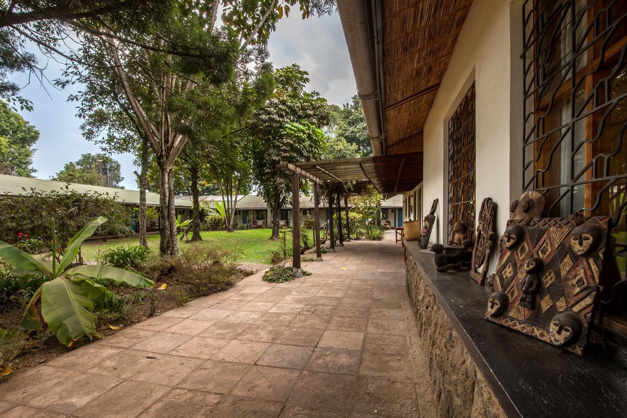 Travellers Rest Hotel Kisoro Exteriör bild